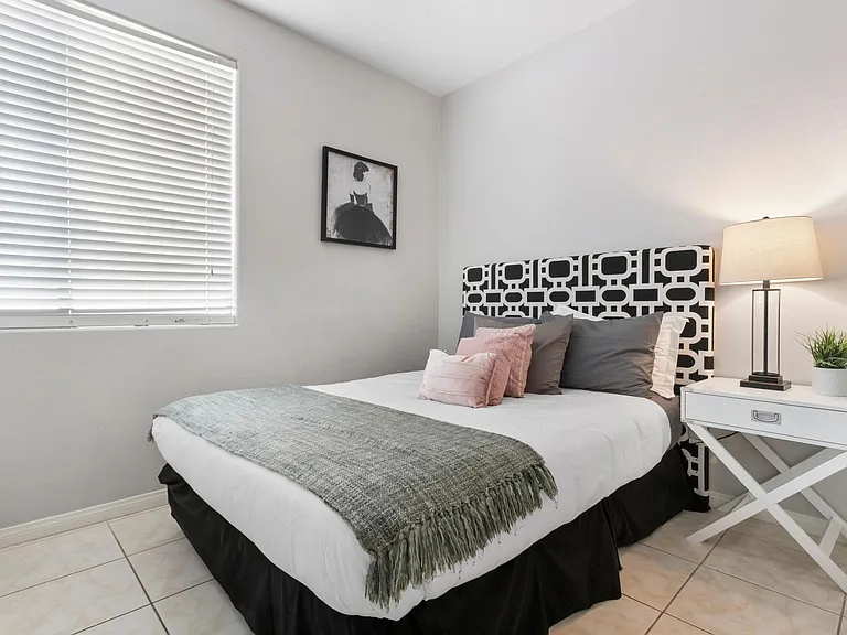 8074 Palace Estate Ave — Photo 44