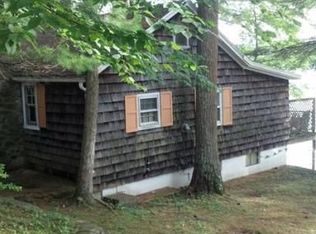 78 Beach Rd, Charlton, MA 01507