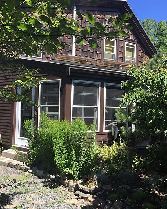 1st image of 4 Smith Street Ct