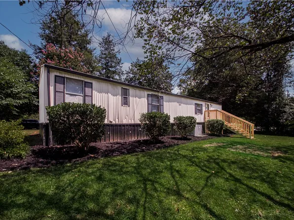 410 Cedar Cir, Easley, SC 29642