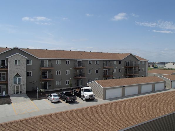 Urban Meadows Apartments | 4668 33rd Ave S, Fargo, ND