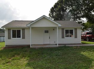 55 Coastline Dr, Inman, SC 29349