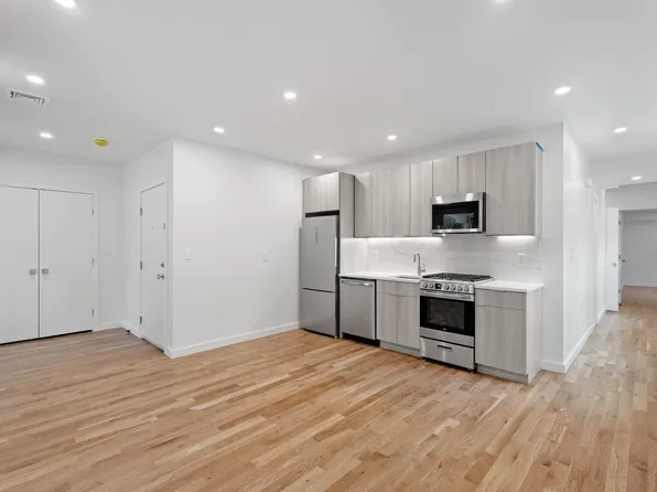 370 Orchard St #3, New Haven, CT 06511