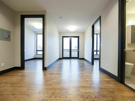 2nd image of 875 De Kalb Ave #5H