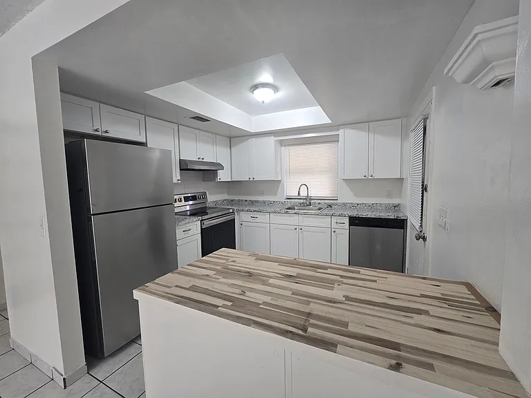 310 Clark St — Photo 5