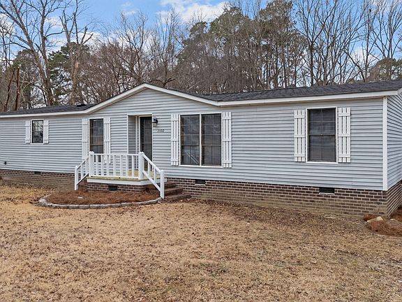 4th image of 1100 Benbrook Drive