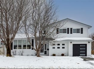 43 Rutledge Cres, St. John's, NL A1A3J5