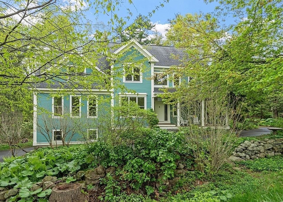 1st image of 315 Nagog Hill Rd