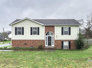 3125 Little Grove Ln, Clarksville, TN 37042
