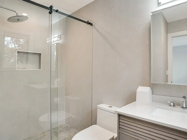 16 Oyster Pond Ln — Photo 13