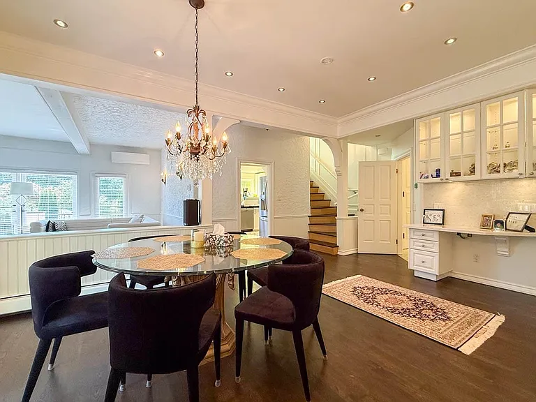 1249 Chartwell Pl — Photo 10