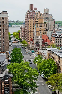 Sold by Rose Associates, Inc. | media 19