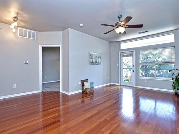 2nd image of 2209 Hancock Dr APT 34