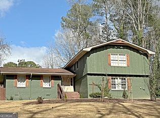 1210 Brookside Dr NE, Conyers, GA