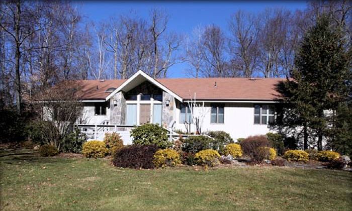 1st image of 2 Stella Ln