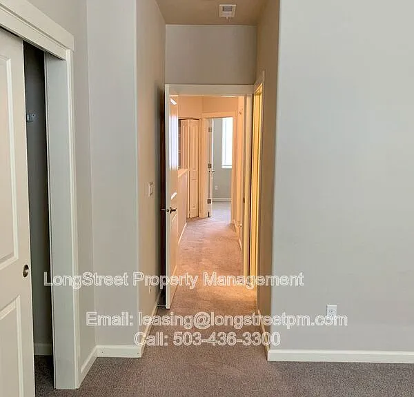 11457 SW Mont Blanc St — Photo 18