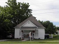 2nd image of 1213 E Jefferson St