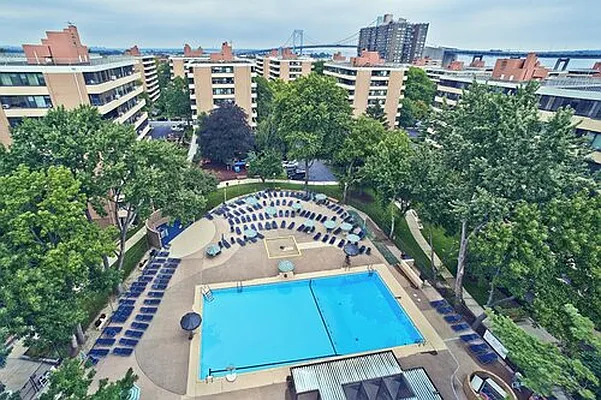 Sold by Safe Harbour Real Estate Group LLC | media 19