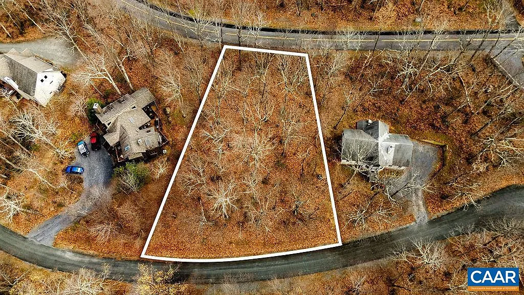 105 Den Tree Ln photo 1