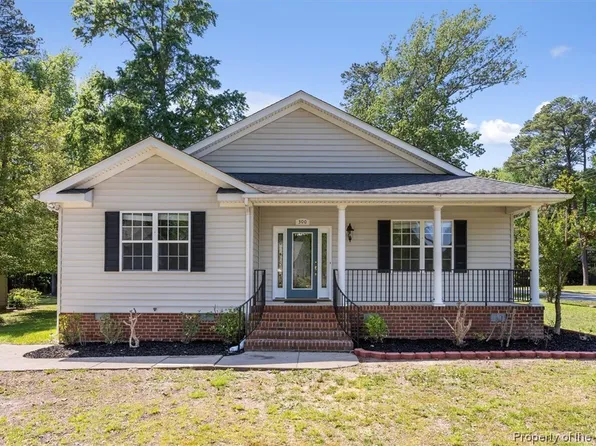 300 Hunter Way, Smithfield, VA 23430