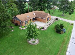 7575 Ravenwood Dr, Greenville, OH 45331