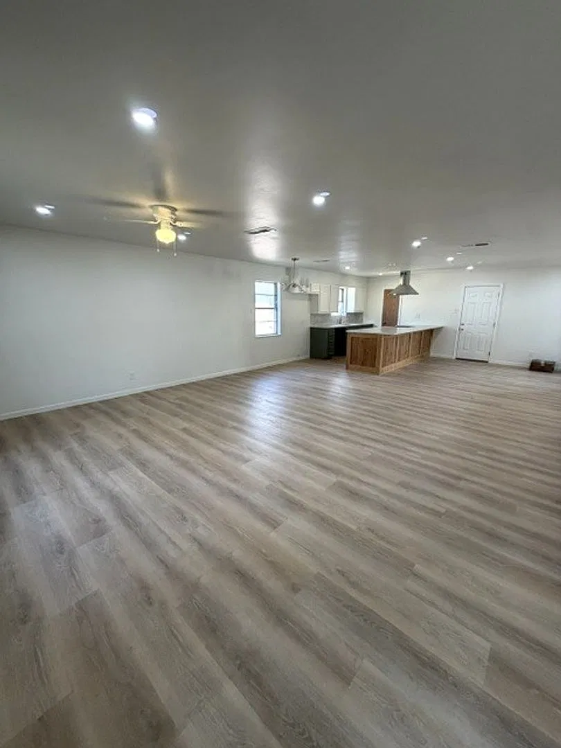 Nice 3 bedroom 2 bath in North Waco — Photo 4