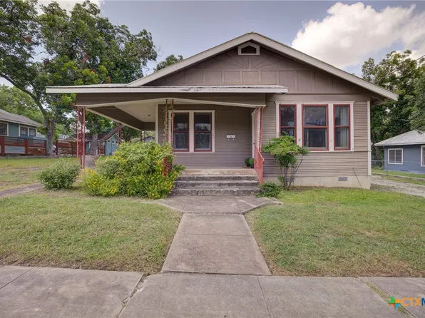 262 Clemens Ave, New Braunfels, TX 78130