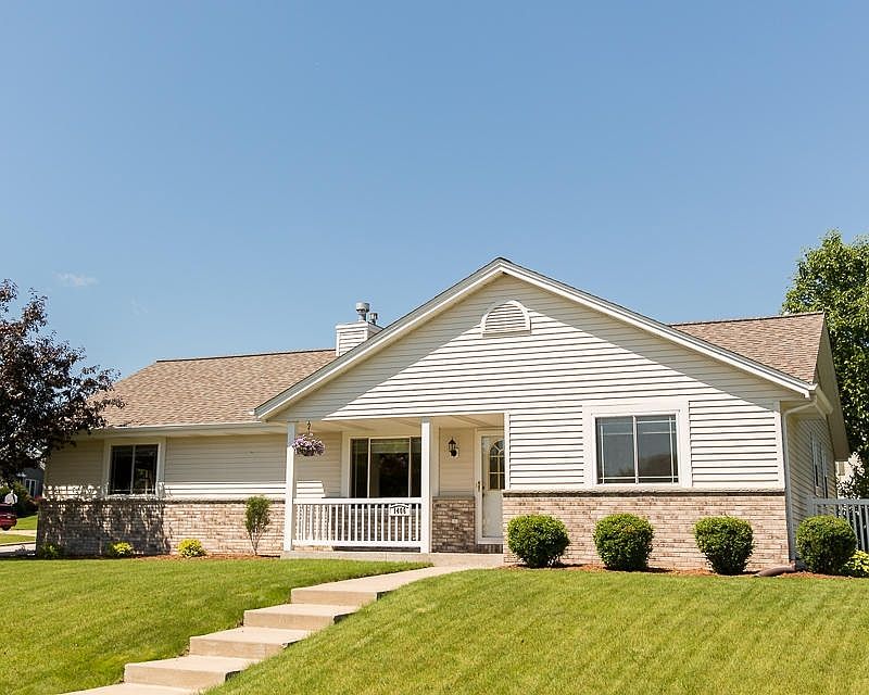 1st image of 1406 Villa Park Ct
