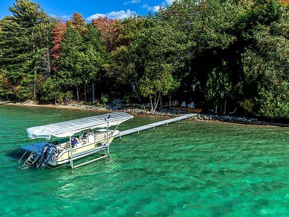 3rd image of 3650 SE Torch Lake Dr