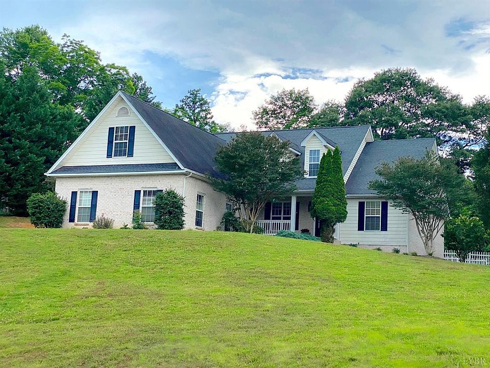 1st image of 112 Marguerite Dr