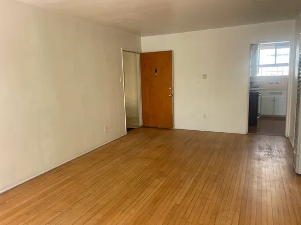15 Cerritos Ave, Long Beach, CA 90802