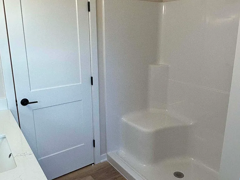 Private full bath