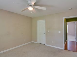 8673 Coppergrove Dr, North Charleston, SC 29420