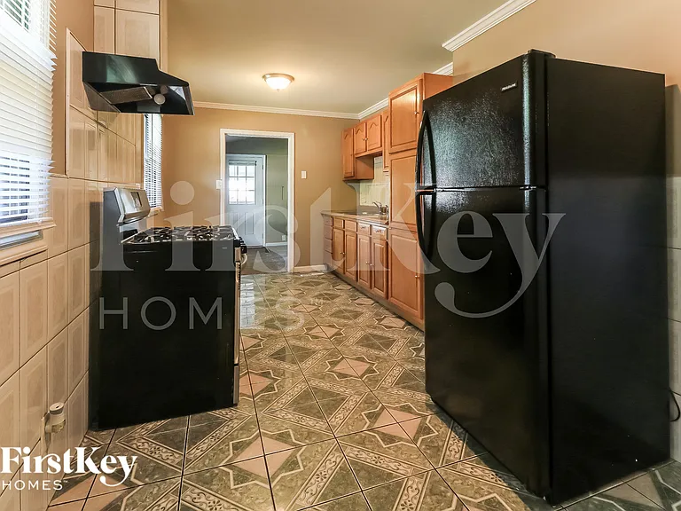 67 Austin Ave — Photo 7