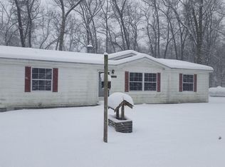 457 W Ashland St, Twin Lake, MI 49457