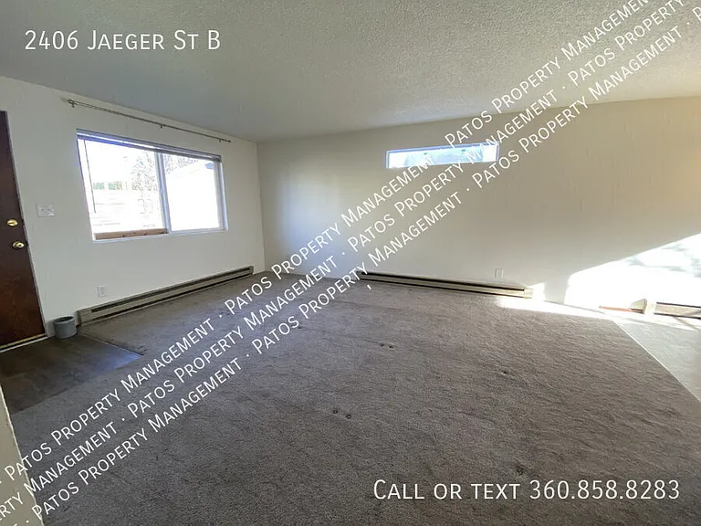 2406 Jaeger St #B — Photo 3