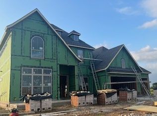 8811 W Starry Night Dr, Bentonville, AR 72713