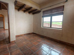 107 Cerro Pelon Ln, Tubac, AZ 85646