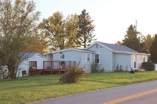 2nd image of 3465-69 Moffett Rd