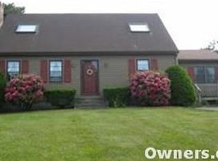 2 Celinda Dr, Franklin, MA 02038