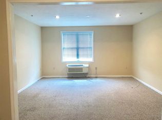 393 N Main St APT 205, Mansfield, MA 02048