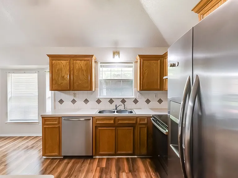 5316 Trail Dr — Photo 12