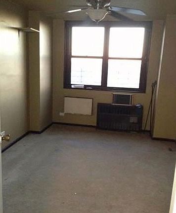 3rd image of 920 Metcalf Ave APT 21J