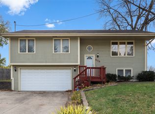 608 McKinley Ave, Des Moines, IA 50315