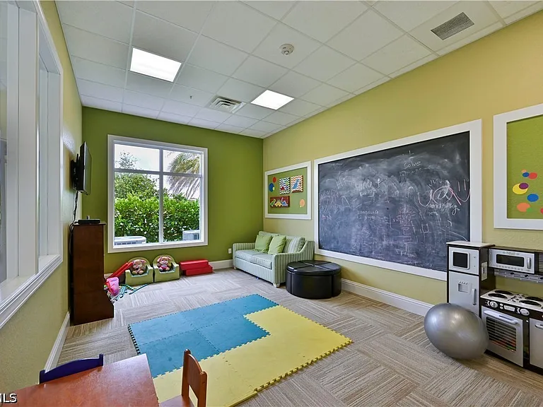 3899 Eldon St — Photo 24