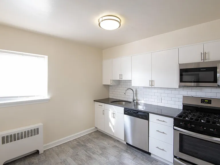 353 W Mount Airy Ave — Photo 13