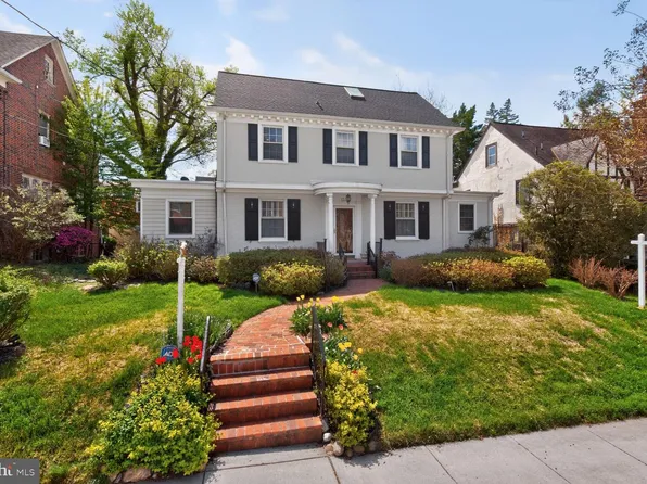 1332 Jonquil St NW, Washington, DC 20012