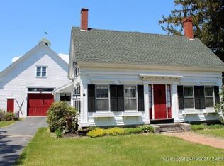 8 Main St, Porter, ME 04068