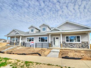 6284 Stone Gate Dr, Fitchburg, WI 53719