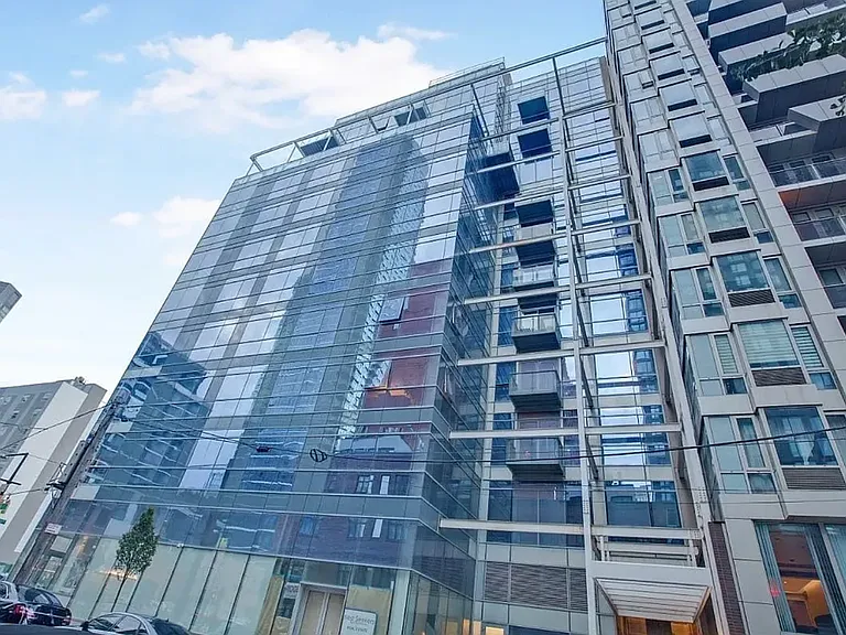 26-26 Jackson Ave #605 — Photo 12